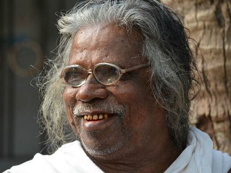 പരിസ്ഥിതി പ്രവര്‍ത്തകന്‍ കല്ലേന്‍ പൊക്കുടന്‍ അന്തരിച്ചു