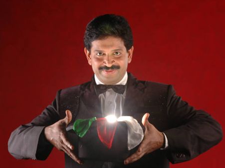 പ്രതീക്ഷകള്‍ക്ക് പുത്തനുണര്‍വ്വു നല്‍കാന്‍ മജീഷ്യന്‍ മുതുകാടിന്റെ എംക്യൂബ് വരുന്നു