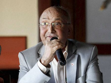 നേപ്പാള്‍ ഇനി കമ്യൂണിസം ഭരിയ്ക്കും; ഒലി പുതിയ പ്രധാനമന്ത്രി