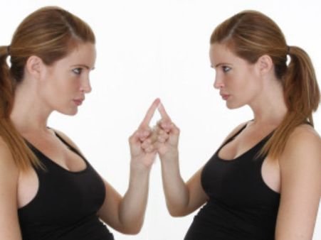 കുട്ടികളെ രുചിച്ച് നോക്കാന്‍ തരുമോ...? അയല്‍വാസിയോട് യുവതി ചോദിച്ചത്