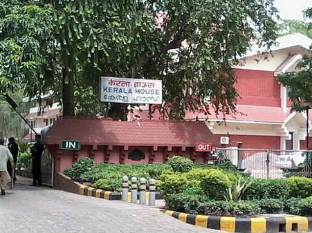 കേരള ഹൗസില്‍ ഇനിയും ബീഫ് വില്‍ക്കും... തടയാന്‍ ആര്‍ക്കുണ്ട് ധൈര്യം?