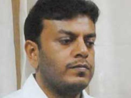 വിഎസ്സിന്റെ മകനെ പ്രോസിക്യൂട്ട് ചെയ്യാന്‍ ശുപാര്‍ശ