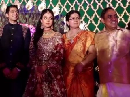 രവിപിള്ളയുടെ മകളുടെ വിവാഹം കഴിഞ്ഞു, ആഘോഷങ്ങളില്ലാതെ, അപ്പോള്‍ 50 കോടിയുടെ ആ വിവാഹം?