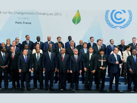 കാലാവസ്ഥ ഉച്ചകോടിക്ക് തുടക്കം, 2030 തോടെ കാര്‍ബണ്‍ നിര്‍ഗമനം 35% കുറയ്ക്കും- മോദി