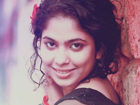 അഷാബുമായുള്ള വിവാഹം ഒരു തെറ്റായിരുന്നു: നടി ശ്രിന്ദ പറയുന്നു....