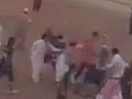 സൗദി: ഫുട്ബോള്‍ താരത്തെ എതിര്‍ ടീമിന്‍റെ ആരാധകര്‍ കുത്തി പരിക്കേല്‍പ്പിച്ചു, സംഭവം മത്സരത്തിനിടെ