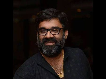 മതമെന്ന മുദ്ര കുത്തി കേരളം നരകമായി മാറുകയാണെന്ന് സംവിധായകന്‍ രഞ്ജിത്ത്