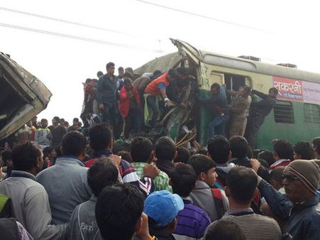 ഹരിയാനയില്‍ തീവണ്ടികള്‍ കൂട്ടിയിടിച്ചു. ഒരാള്‍ മരിച്ചു 100 പേര്‍ക്ക് പരിക്ക്