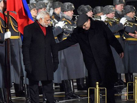 മോദിയുടെ ദേശീയഗാന വിവാദം: റഷ്യയില്‍ സംഭവിച്ചതിന്റെ സത്യാവസ്ഥയെന്ത് ?