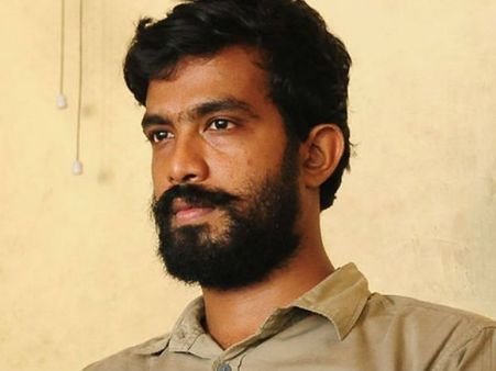 അനീബ് റിമാന്റിലാണ്; പക്ഷേ മൊബൈല്‍ ഇപ്പോഴും പോലീസ് ഉപയോഗിയ്ക്കുന്നു?