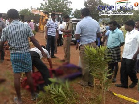 തിരുനെല്‍വേലി അപകടത്തിന്റെ ഞെട്ടിപ്പിയ്ക്കുന്ന ചിത്രങ്ങള്‍...