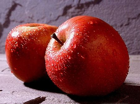 ആപ്പിള്‍ മോഷ്ടിച്ചെന്നാരോപിച്ച് യുവാവിനെ കെട്ടിയിട്ട് മര്‍ദ്ദിച്ചു കൊന്നു