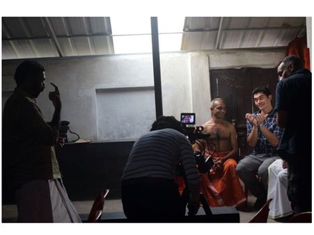 കൊച്ചിയിലെ കഥകളി വേദിയില്‍ നിറഞ്ഞാടി ബിബിസി അവതാരകന്‍