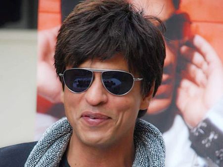 ഇനിമുതല്‍ രാഷ്ട്രീയം, മതം എന്നീ വിഷയങ്ങളില്‍ അഭിപ്രായം പറയില്ലെന്ന് ഷാരൂഖ് ഖാന്‍