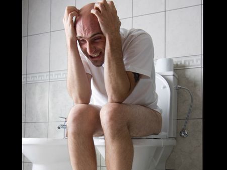 ഗ്രീസ് ഉപയോഗിച്ച് രഹസ്യ ചികിത്സ, തട്ടിപ്പ് കഥ കേട്ടാല്‍ ഞെട്ടും, ഇരയായവരെ പിടികൂടുന്നത് മറ്റൊരു രോഗം