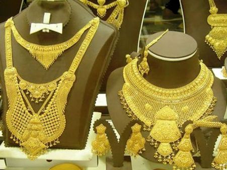 അമേരിയ്ക്കന്‍ ഡോളര്‍ സ്വര്‍ണത്തെ തകര്‍ക്കുമോ?? 10 വര്‍ഷത്തിനകം സ്വര്‍ണത്തിന് വിലയില്ലാതാകും?