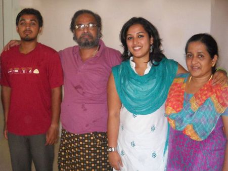 ജോണ്‍സണ്‍ മാഷിന്‍റെ കുടുംബത്തെ 'കൊല്ലുന്നത്' വിധിയോ മറ്റ് ചിലരോ? ചില സംശയങ്ങള്‍ ഇങ്ങനെ