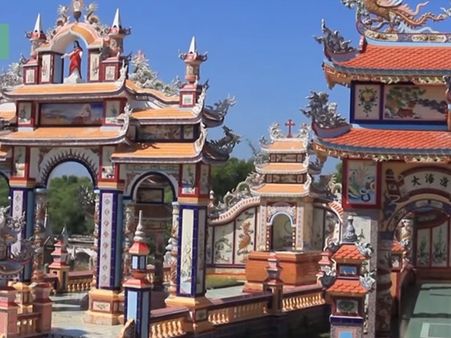 ഈ നാട്ടില്‍ നിറയെ സന്പത്തും ഭാഗ്യവും നല്‍കുന്ന പ്രേതങ്ങളാണ്, പ്രേതങ്ങള്‍ വിലസുന്ന ഒരു ഗ്രാമം, കാണൂ