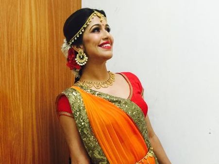 വനിത ഫിലിം ഫെയര്‍ അവാര്‍ഡില്‍ രഞ്ജിനി ഹരിദാസിന്റെ ഐറ്റം ഡാന്‍സ് വൈറലാകുന്നു!