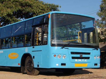    ബെംഗളൂരുവില്‍ വിദ്യാര്‍ത്ഥിനിയെ ഡ്രൈവര്‍ ബസ്സില്‍ പൂട്ടിയിട്ടു: ഇത് കേട്ടാല്‍ ഞെട്ടും