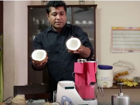 തേങ്ങ ഇങ്ങനെയും ചിരവാം, സമയം ലാഭം, അധ്വാനവുമില്ല, മലയാളിയുടെ കണ്ടുപിടുത്തം കലക്കി