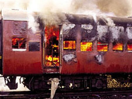 ഗോധ്ര കലാപം ആസൂത്രണം ചെയ്തതും ബിജെപിയെന്ന് വെളിപ്പെടുത്തല്‍... രാജ്യം ഞെട്ടുന്നു