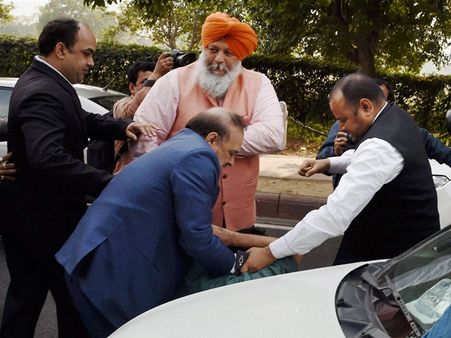 തന്നെ മര്‍ദ്ദിച്ചപ്പോള്‍ തിരിച്ചടിക്കുക മാത്രമാണ് ചെയ്തതെന്ന് ബിജെപി എംഎല്‍എ