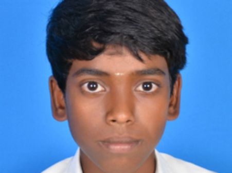 ചന്ദന മാഫിയയെപ്പറ്റി നിര്‍ണായക വിവരങ്ങള്‍ അറിയാമായിരുന്ന 19കാരനെ കൊന്ന് തള്ളി