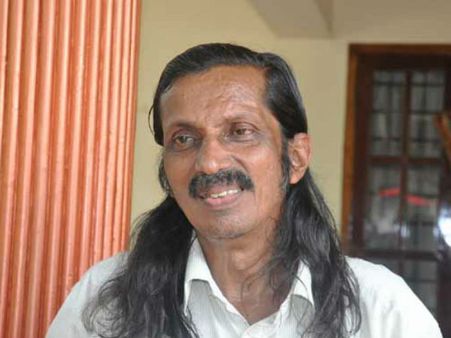 സര്‍ക്കാര്‍ ഭൂമി വമ്പന്മാര്‍ക്ക് പതിച്ചു കൊടുത്തവര്‍ക്ക് വോട്ടുകൊടുക്കണോ? പന്ന്യന്റെ ചോദ്യം