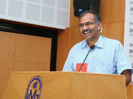 അവസരം വരട്ടെ, ന്യൂ ജെന്‍ കുട്ടികള്‍ കരുത്ത് കാട്ടും; മുരളി തുമ്മാരുകുടി പറയുന്നു...