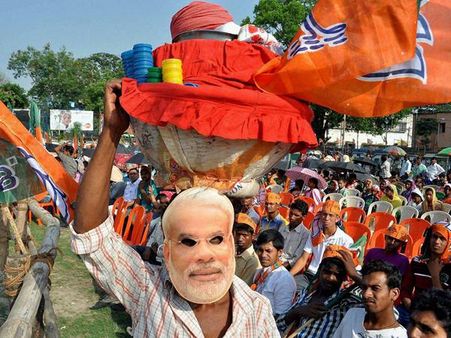 ബംഗാളില്‍ രണ്ടാംഘട്ട വോട്ടെടുപ്പ് തുടങ്ങി, ഗ്ലാമര്‍ താരമായി ബൈചൂങ് ബൂട്ടിയ!