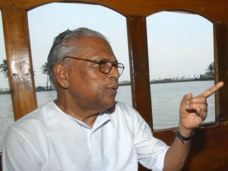വിഎസിന്റെ യുദ്ധങ്ങള്‍ ഉമ്മന്‍ ചാണ്ടി കാണാനിരിയ്ക്കുന്നതേയുള്ളൂ... ഇതൊക്കെ എന്ത്!!!