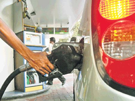 ബെംഗളൂരുവില്‍ വ്യാഴാഴ്ച മുതല്‍ പെട്രോള്‍ ബങ്കുകള്‍ അടച്ചിടും