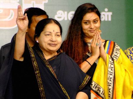 ജയലളിതയ്ക്ക് തിരിച്ചടി? അണ്ണാ ഡിഎംകെയുടെ ശക്തികേന്ദ്രങ്ങളില്‍ ഡിഎംകെയ്ക്ക് മുന്‍തൂക്കം!