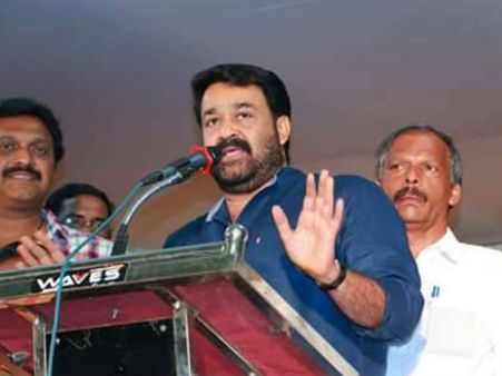 'സംഘി നായര്‍' അല്ല ബ്രോസ്... ദദാണ് എന്‍എസ്എസിന്റെ കളി!!!