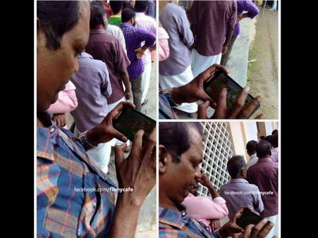 വോട്ട് ചെയ്യാന്‍ നീണ്ട ക്യു; ഫോണില്‍ ഗെയിം കളിക്കുന്ന സലിം കുമാര്‍