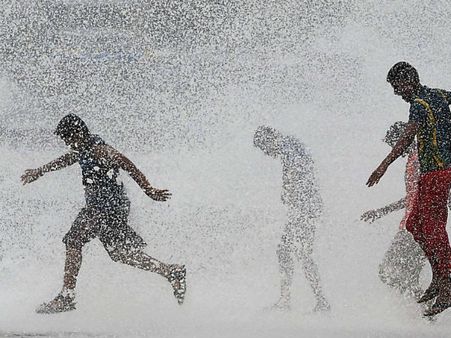 മണ്‍സൂണ്‍ പ്രവചനത്തിനായി ഇന്ത്യ 400 കോടി രൂപയുടെ സൂപ്പര്‍ കമ്പ്യൂട്ടര്‍ നിര്‍മിക്കുന്നു