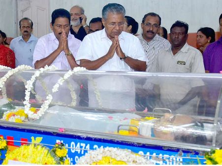നാടാകാചാര്യന് അന്ത്യാഞ്ജലി; കാവാലത്തിന് സാംസാകാരിക കേരളത്തിന്റെ യാത്രാമൊഴി..