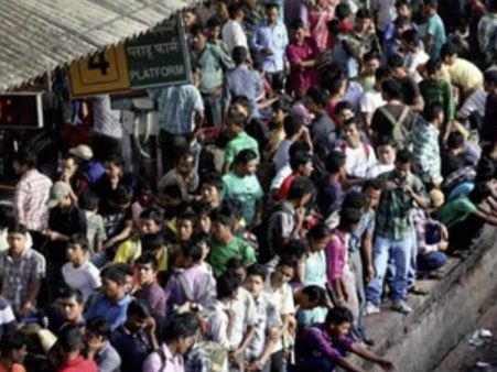 കേരളത്തില്‍ എത്ര അന്യസംസ്ഥാനക്കാര്‍..? സര്‍ക്കാരിന്റെ കണക്ക് കേട്ടാല്‍ ചിരിവരും!!!