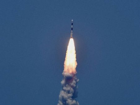 ചരിത്രം കുറിച്ച് ഇന്ത്യ... ഒറ്റ വിക്ഷേപണത്തില്‍ 20 ഉപഗ്രഹങ്ങള്‍, മുന്നില്‍ ഇനി റഷ്യമാത്രം