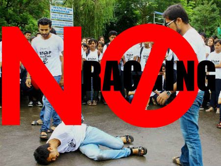 വിദ്യാര്‍ത്ഥികള്‍ക്ക് ബെംഗളൂരുവിലെ കോളേജുകള്‍ പേടി സ്വപ്‌നമാകുന്നു, പഠനം വേണ്ട ജീവന്‍ മതിയെന്ന്!!