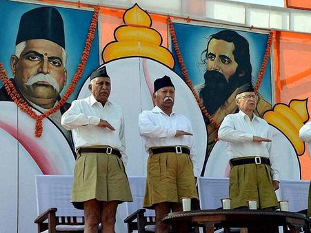 എന്താണീ യോഗദിനം; ജൂണ്‍ 21 ആര്‍എസ്എസ് സ്ഥാപകന്‍ ഹെഡ്ഗേവാറിന്റെ ചരമദിനമല്ലേ?