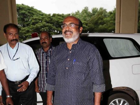 ഐസക്ക് ബജറ്റില്‍ വില കുറയുന്നവ അറിയണ്ടേ... പക്ഷെ സാധാരണകാര്‍ക്ക് രക്ഷയില്ല!!