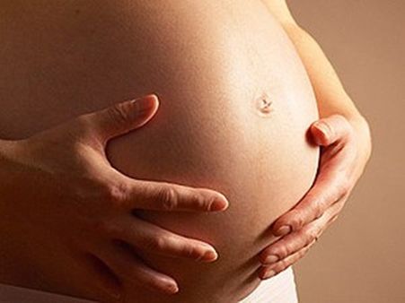 ഷാര്‍ജ അവിഹിത ഗര്‍ഭം ധരിച്ച പ്രവാസി യുവതി പ്രസവിച്ചു, ഞെട്ടല്‍ മാറാതെ സ്പോണ്‍സര്‍