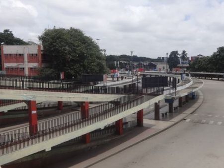 എസ്മ കൊണ്ടും ഗുണമില്ല; ബിഎംടിസി സമരം തുടരുന്നു.. ബെംഗളൂരുവില്‍ ഇന്നും അവധി!