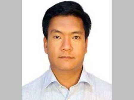 പേമ ഖണ്ഡു അരുണാചല്‍ പ്രദേശ് മുഖ്യമന്ത്രിയാവും, കോണ്‍ഗ്രസിന്റേത് രാഷ്ടീയ നേട്ടത്തിനുള്ള തന്ത്രമോ!