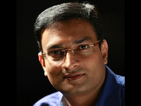 കളക്ടര്‍ ബ്രോ 'ഊള'യെന്ന് കോണ്‍ഗ്രസ് മുഖപത്രം...മാപ്പ് പറ‍ഞ്ഞിട്ടും വിമര്‍ശനത്തിന് കാരണം..?