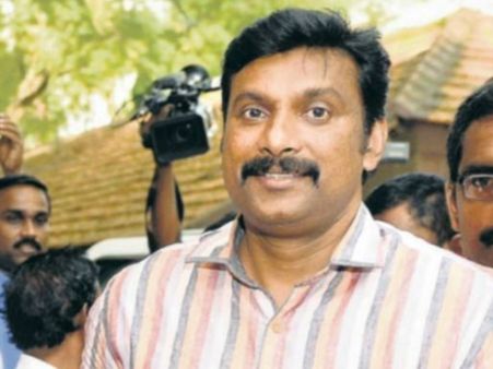 സലീം രാജിനെ കുടുക്കില്ലെന്നുറച്ച് സിബിഐ? കോടതി പറഞ്ഞാലും രക്ഷയില്ല