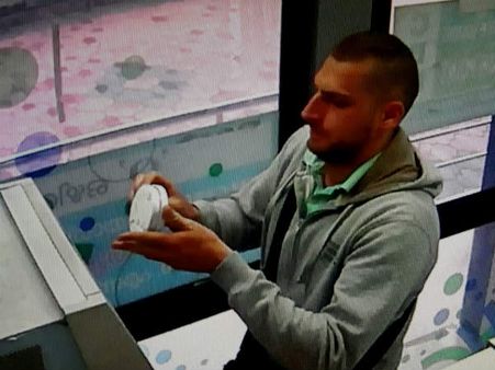 എടിഎം തട്ടിപ്പിന് രാജ്യാന്തര ബന്ധം!!! മൂന്ന് വിദേശികളടങ്ങുന്ന സംഘം പണം തട്ടിയത് മുംബൈയില്‍ നിന്ന്...