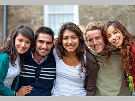 ഫ്രണ്ട്ഷിപ് ഡേ അല്ലേ... സൗഹൃദത്തില്‍ സൂക്ഷിക്കേണ്ട കാര്യങ്ങള്‍; പ്രത്യേകിച്ചും ഓഫീസ് സൗഹൃദങ്ങളില്‍!!